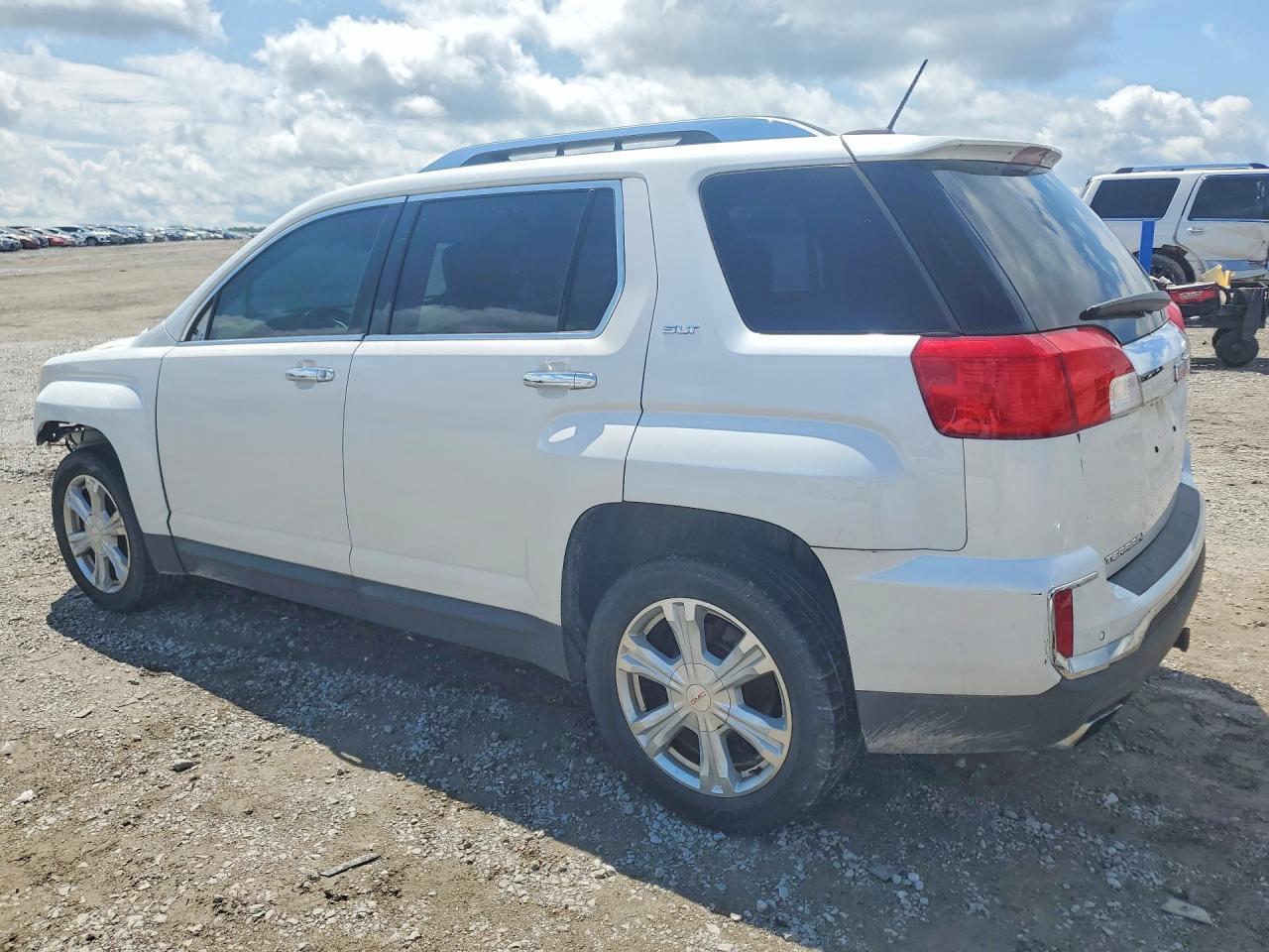 2016 GMC TERRAIN — фото 2