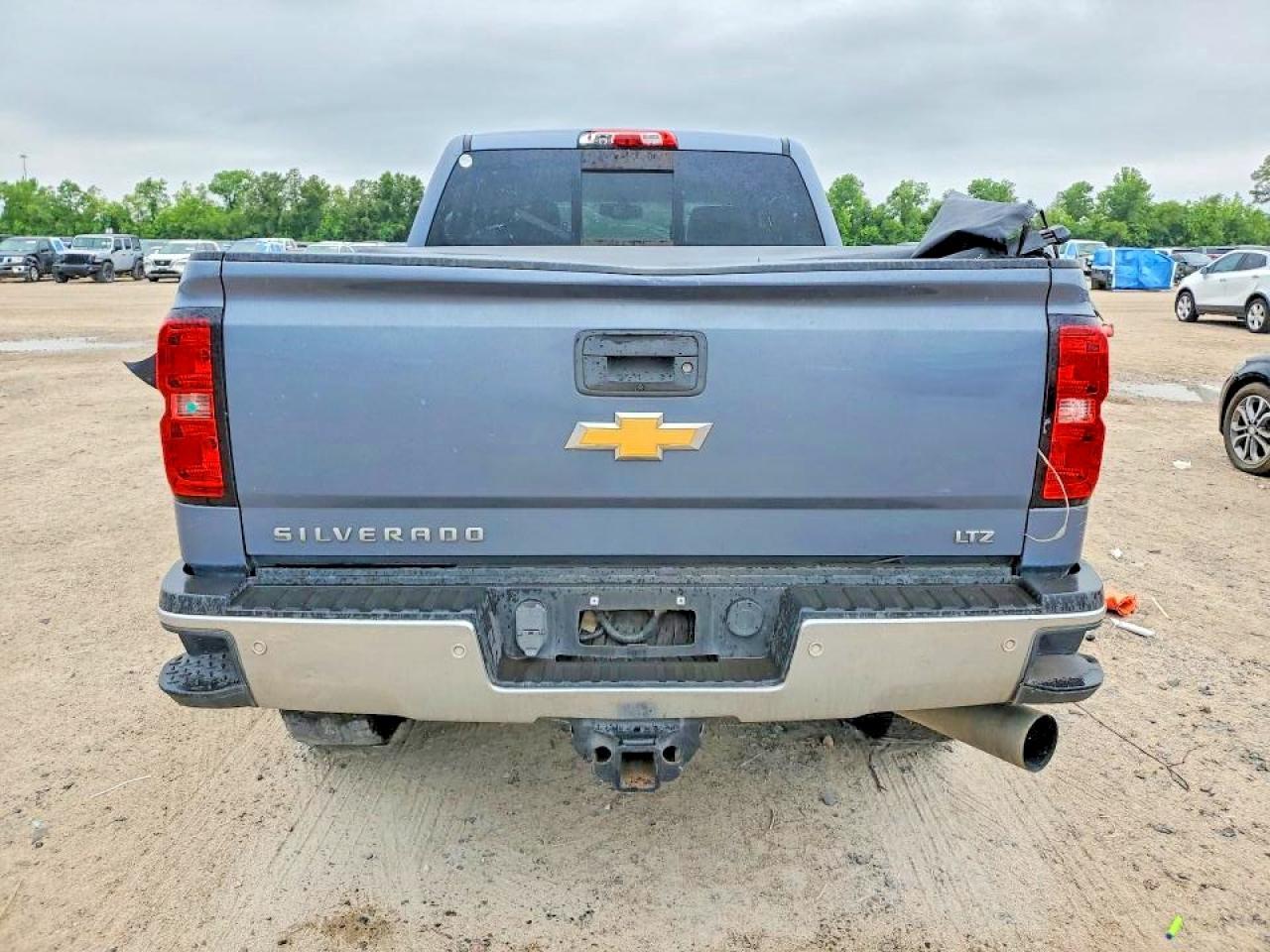 CHEVROLET SILVERADO