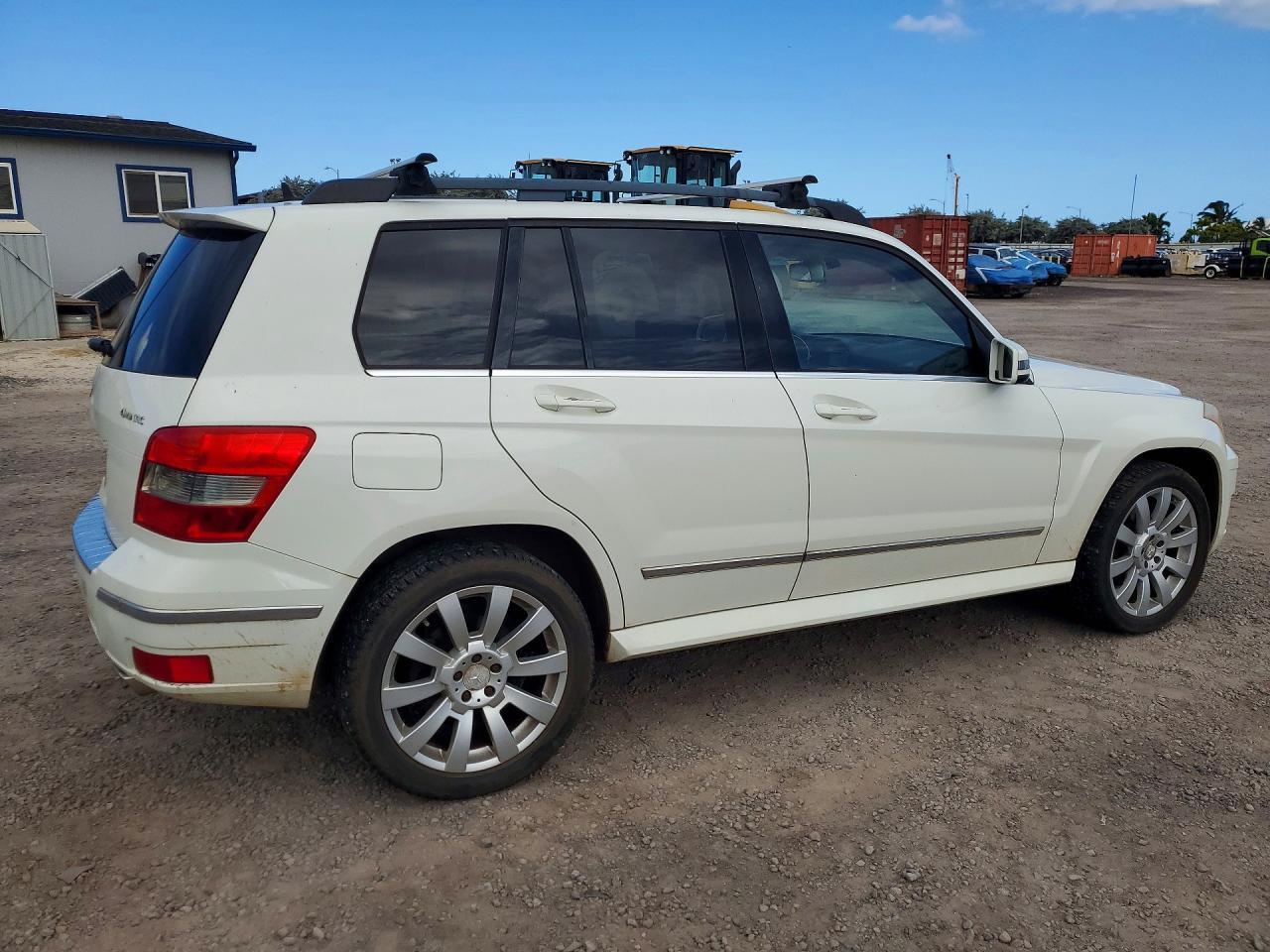 2010 MERCEDES-BENZ GLK-CLASS — фото 3