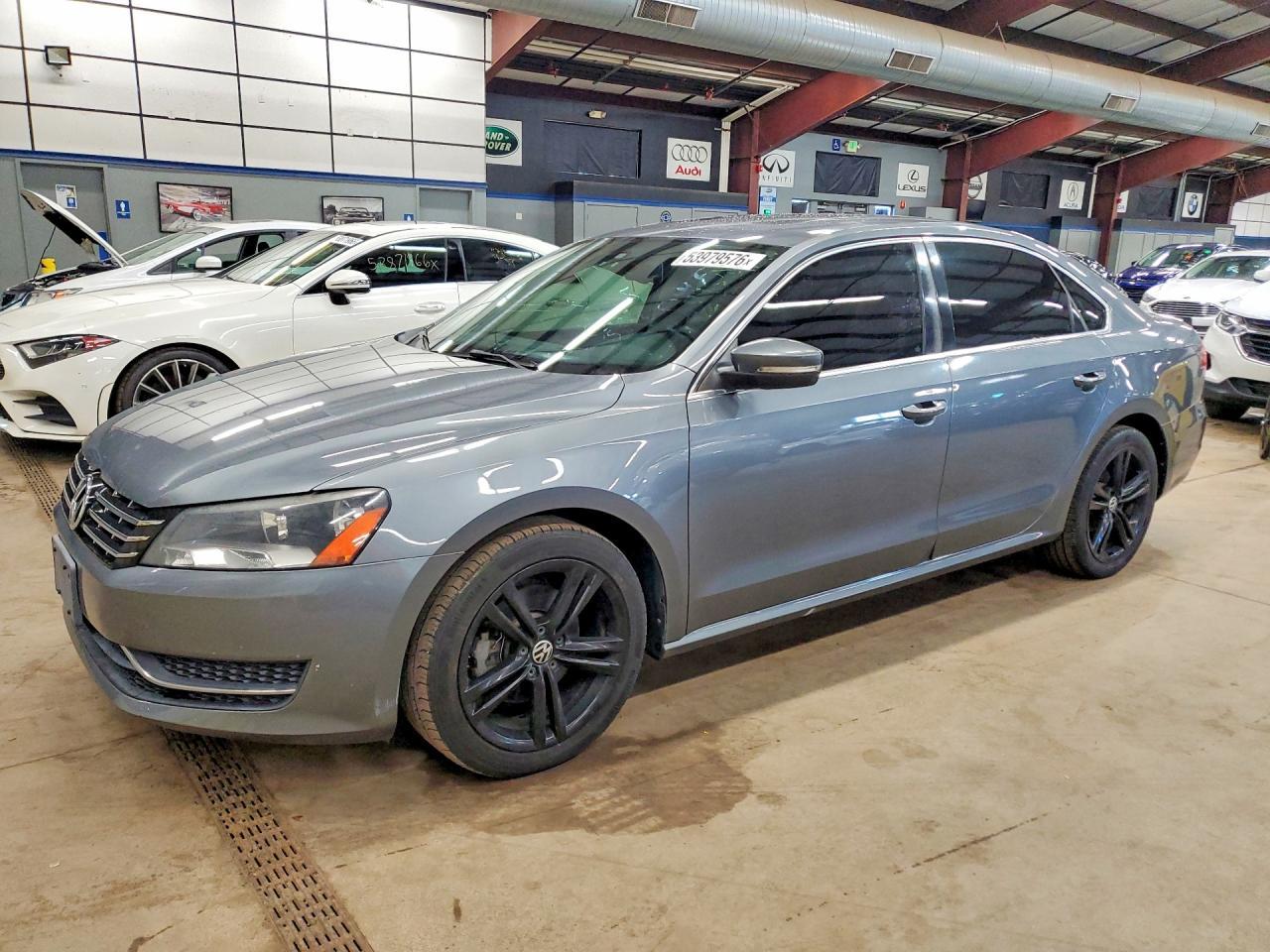VOLKSWAGEN PASSAT