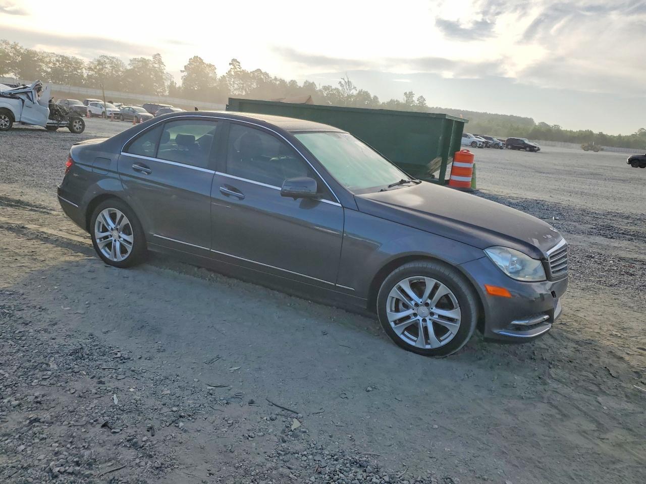 MERCEDES-BENZ C-CLASS
