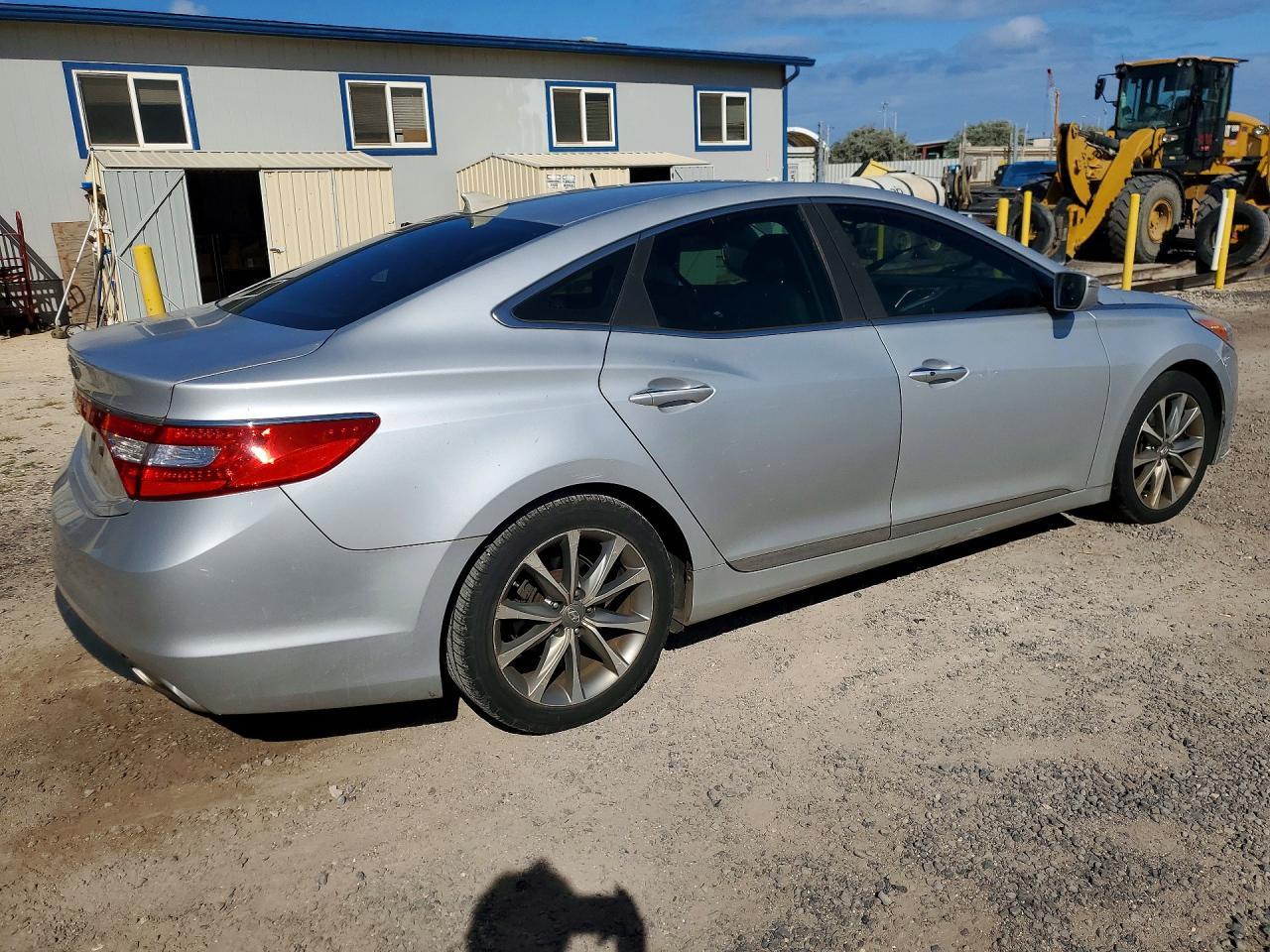 2016 HYUNDAI AZERA — фото 3