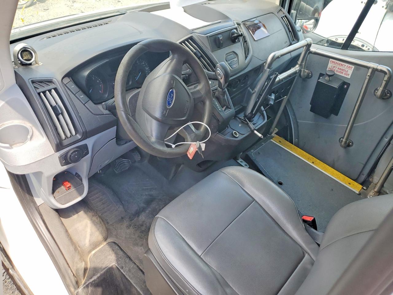 FORD TRANSIT