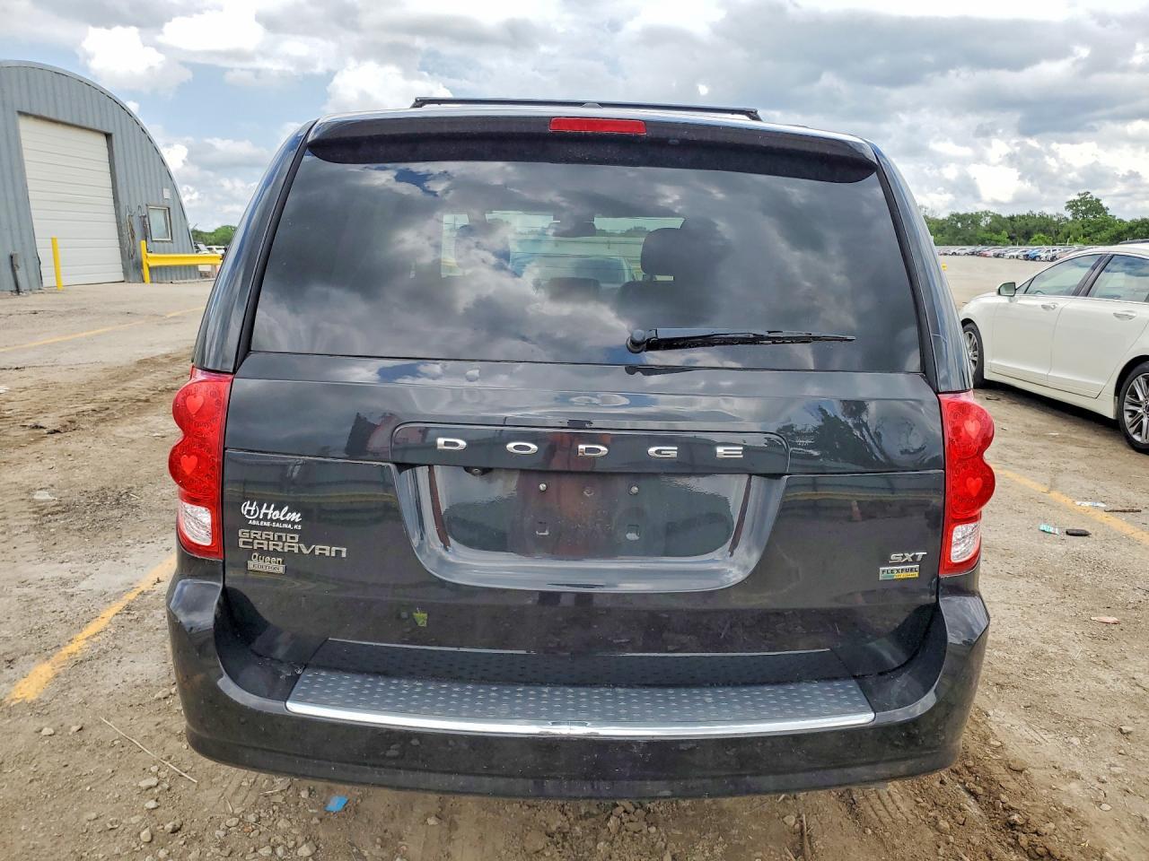 2019 DODGE GRAND CARAVAN — фото 6