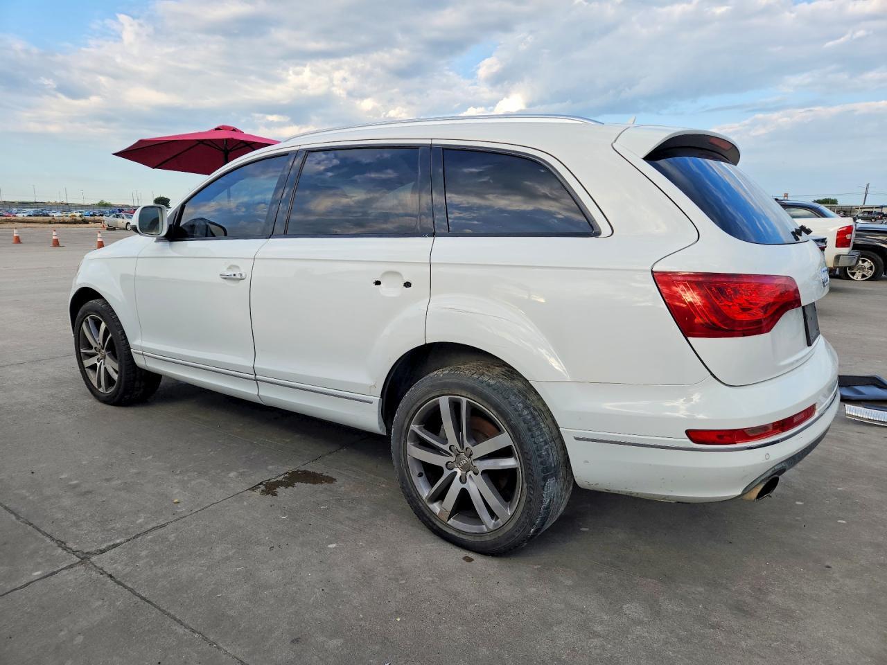 2015 AUDI Q7 — фото 2