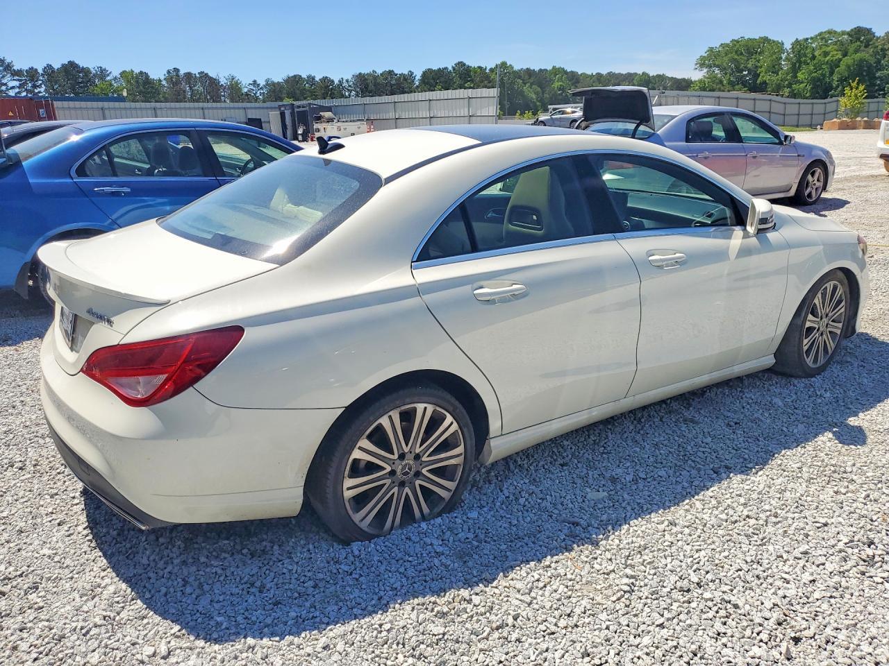 MERCEDES-BENZ CLA-CLASS