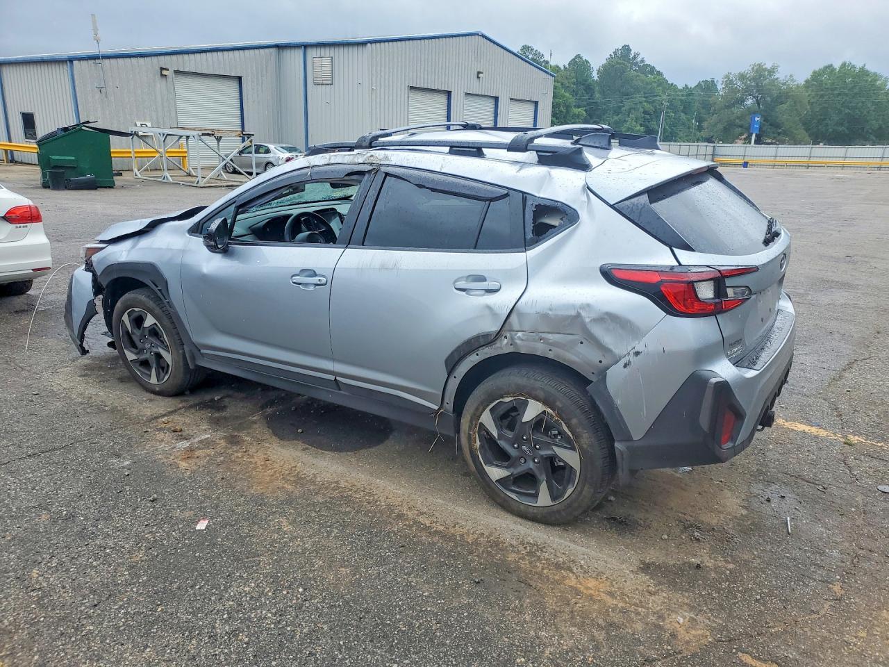 2025 SUBARU CROSSTREK — фото 2
