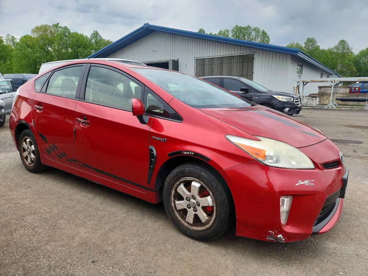 TOYOTA PRIUS
