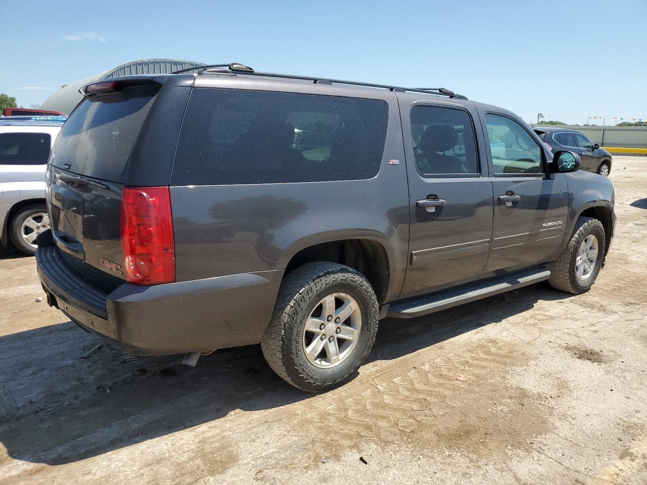 GMC YUKON