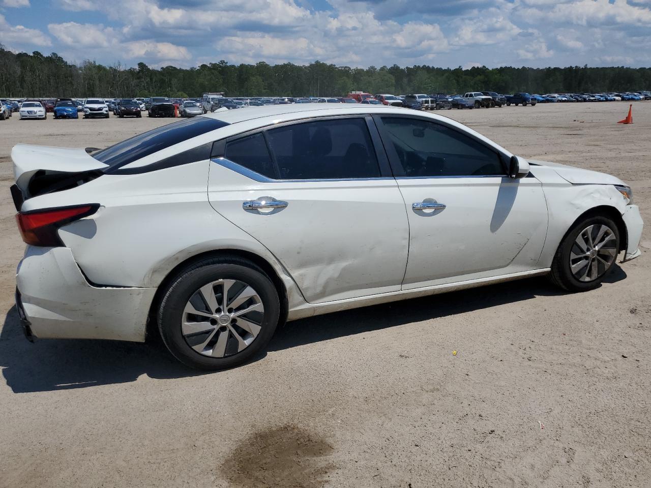 NISSAN ALTIMA