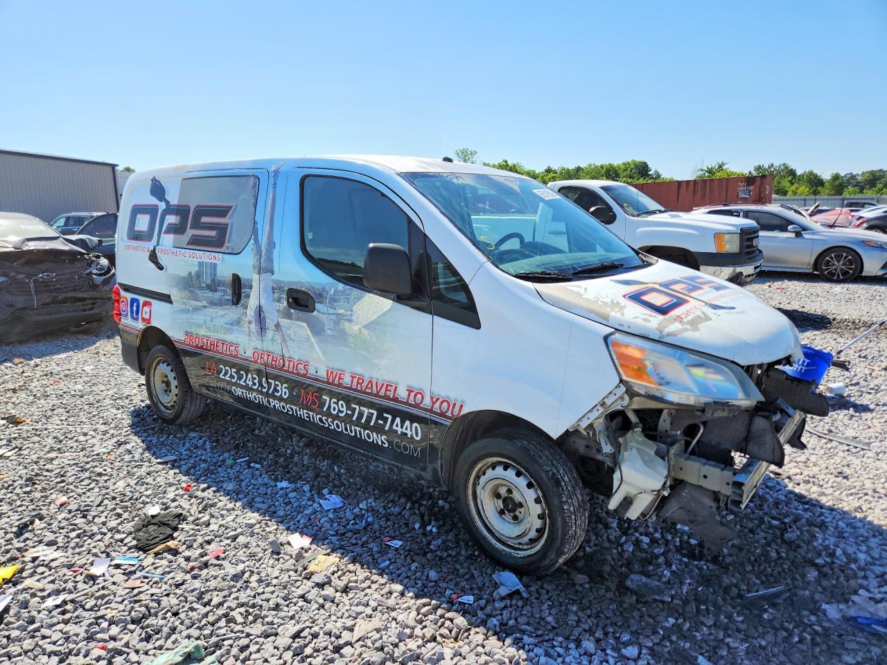 2015 NISSAN NV200 — фото 4