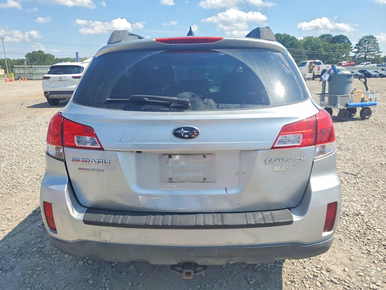 2012 SUBARU OUTBACK — фото 6