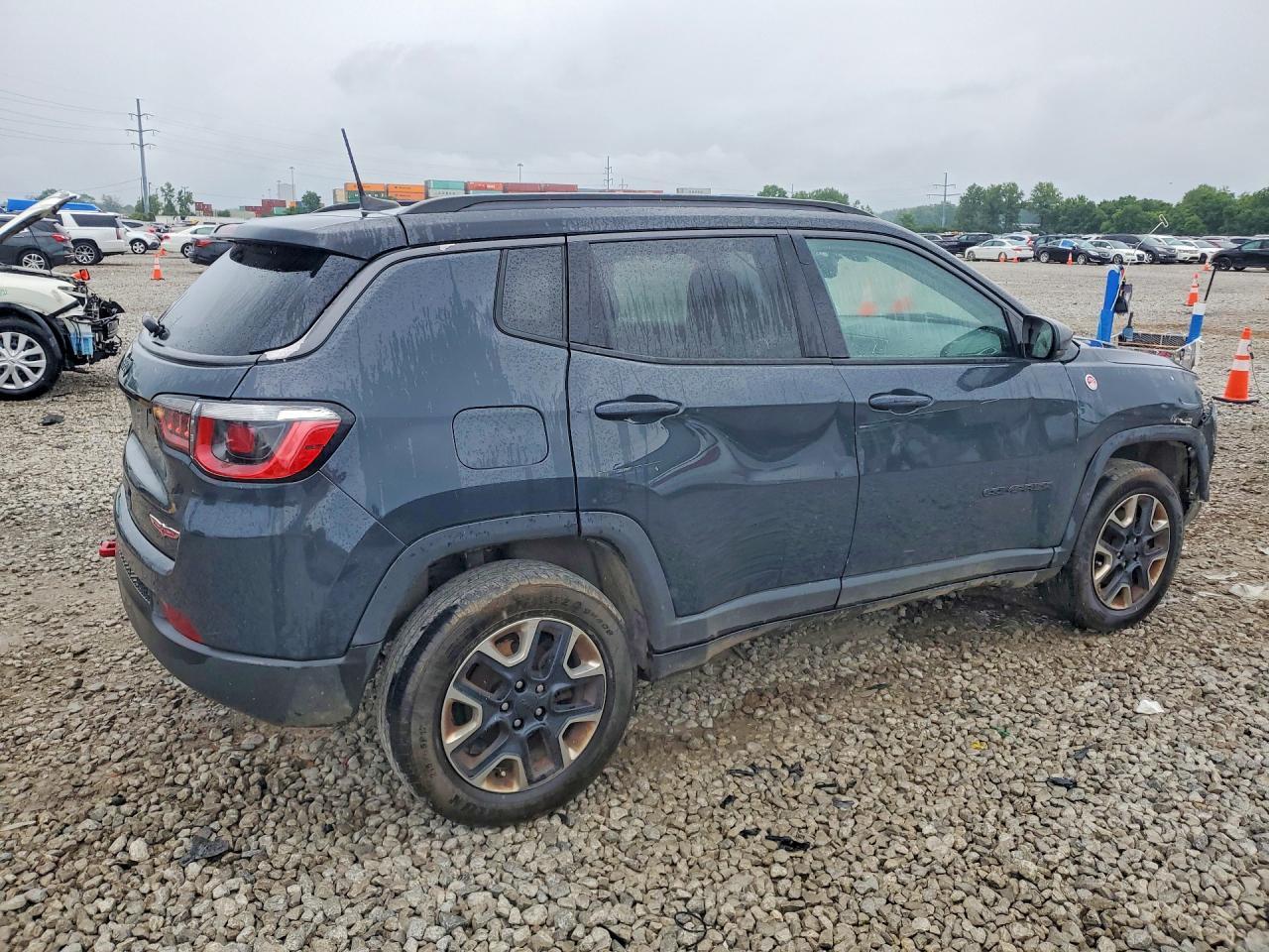 2017 JEEP COMPASS — фото 3