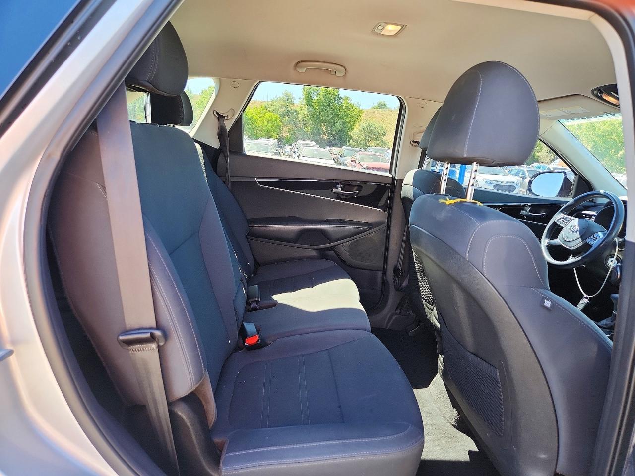 2019 KIA SORENTO — фото 11