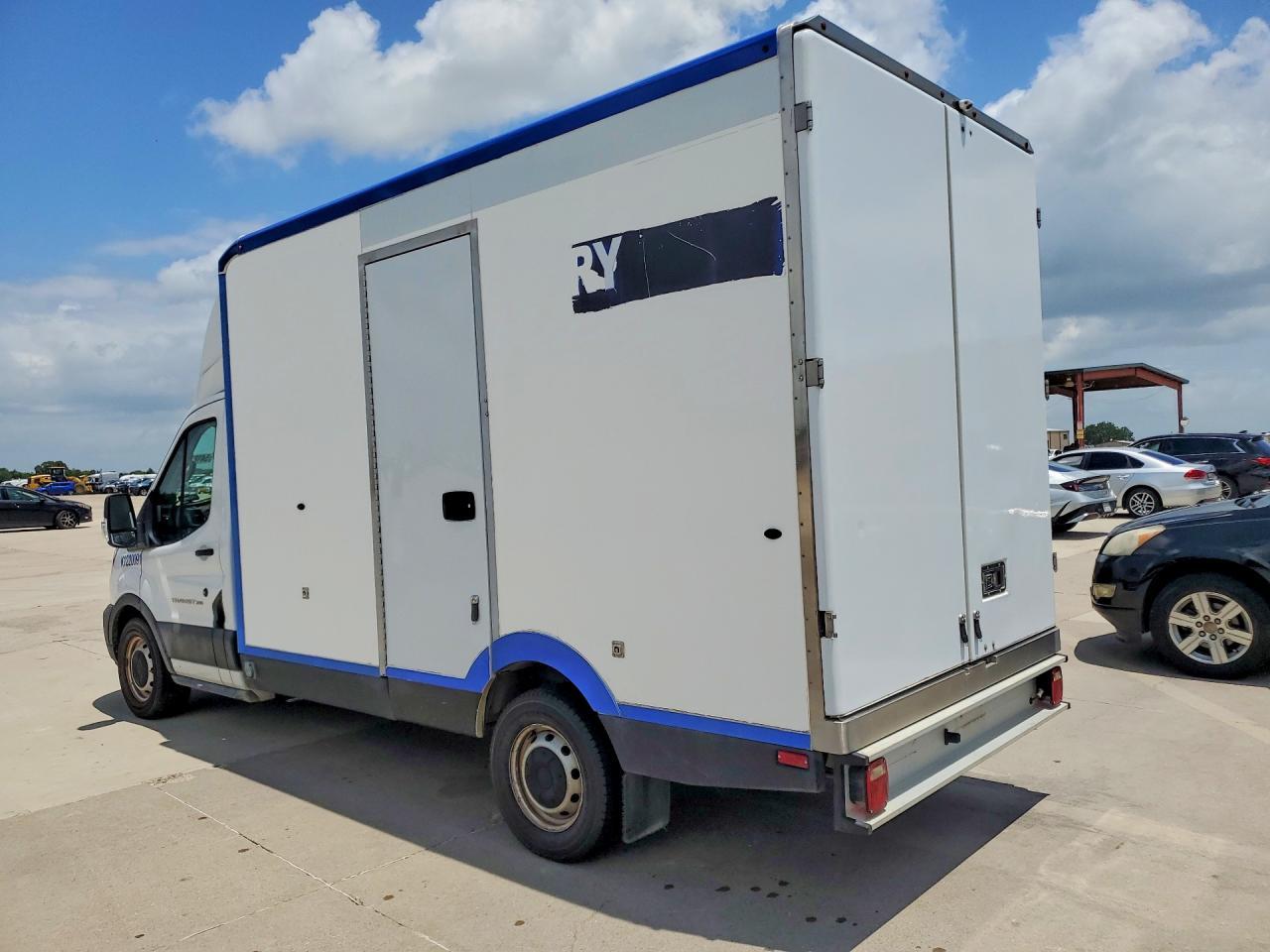 FORD TRANSIT