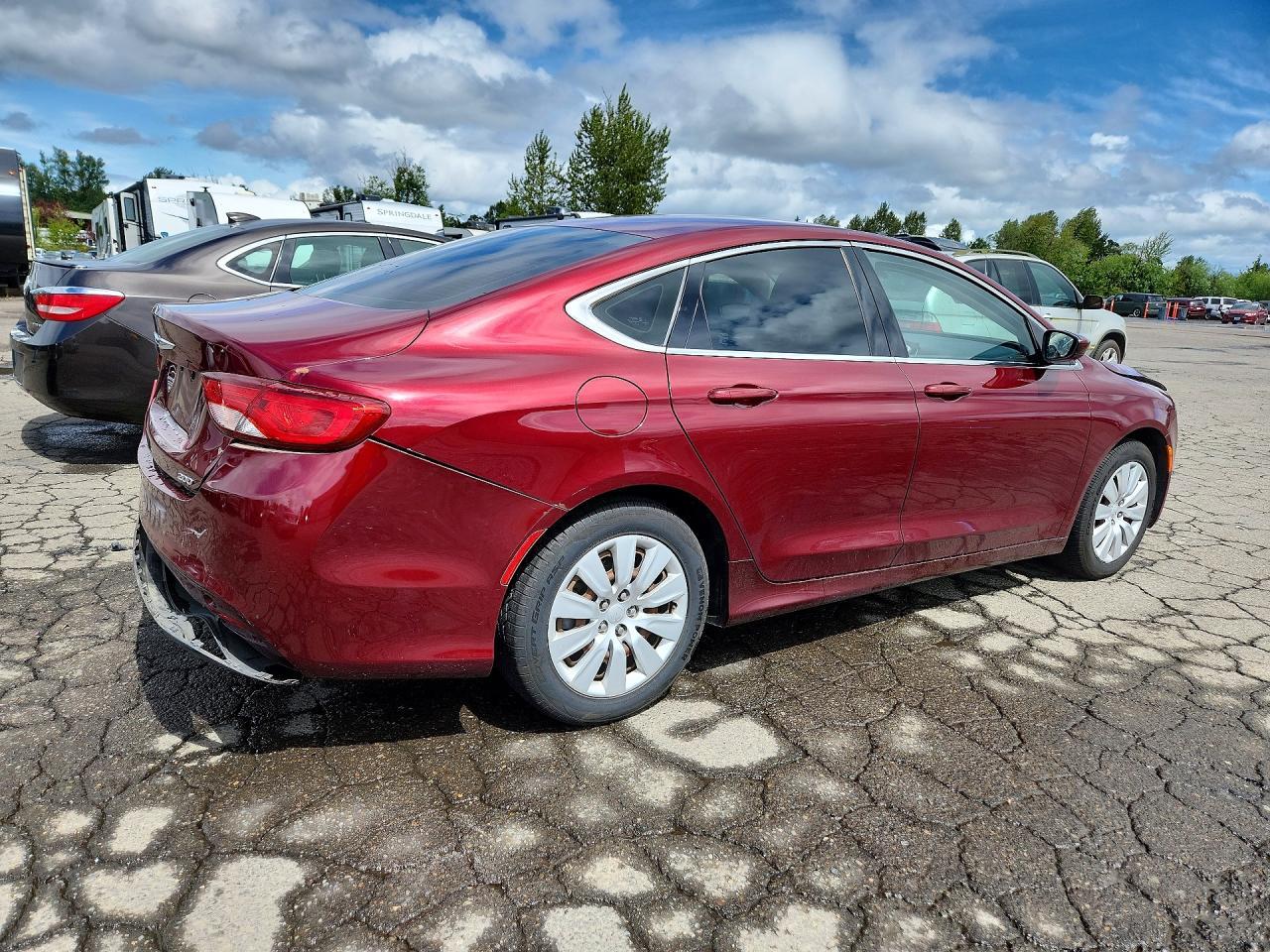 2015 CHRYSLER 200 — фото 3