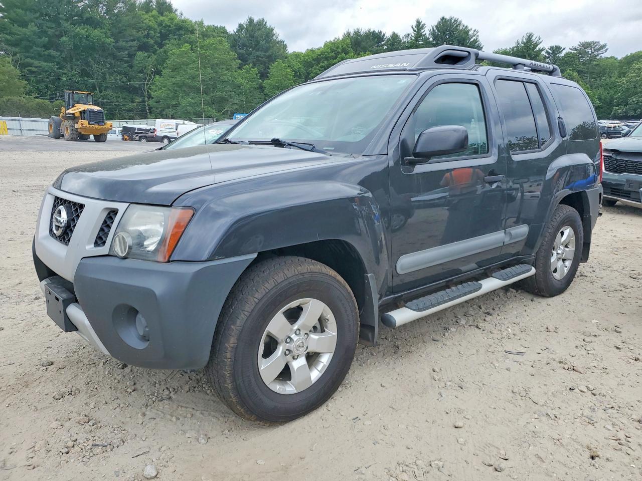 2011 NISSAN XTERRA — фото 1