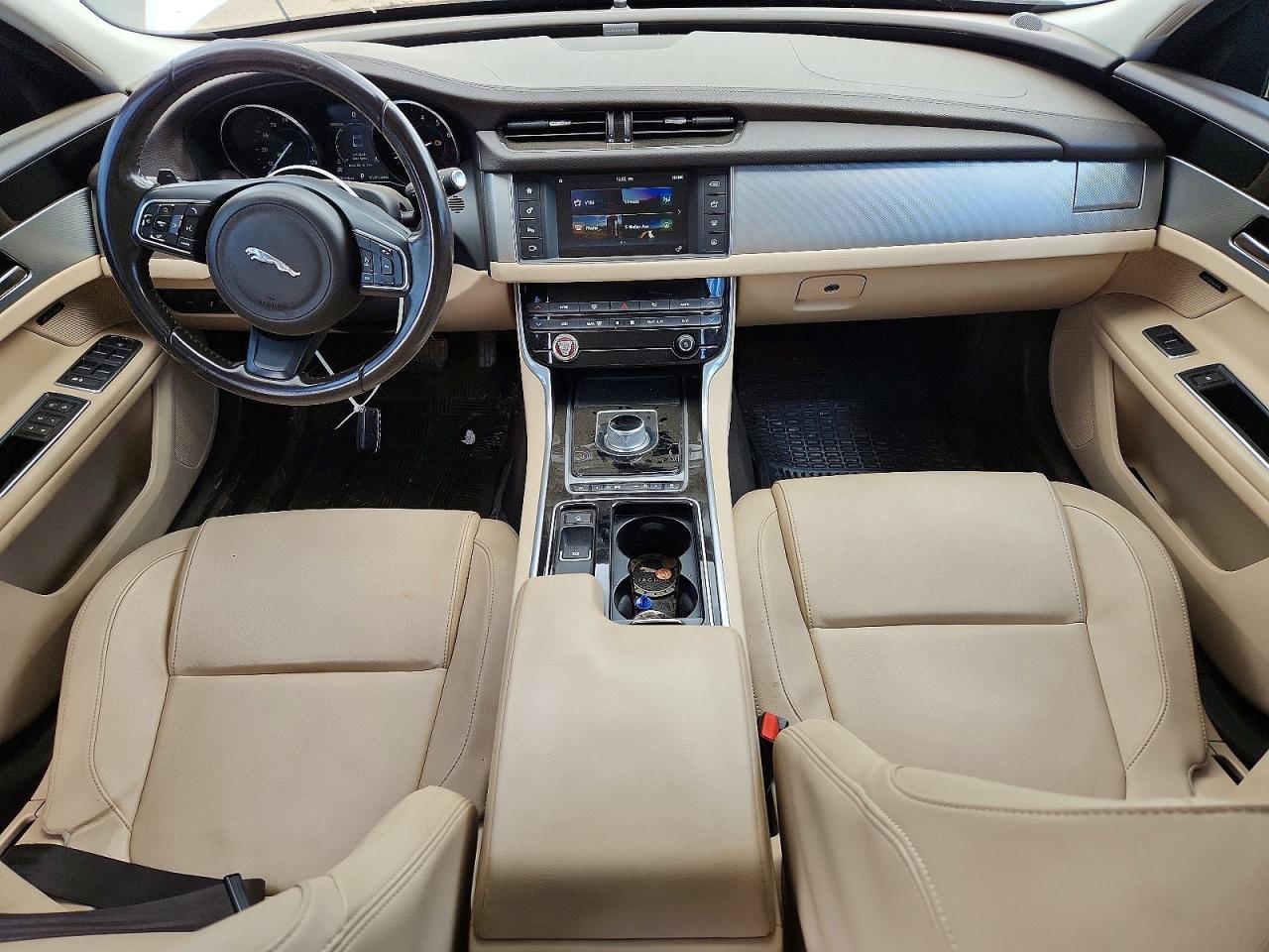 2016 JAGUAR XF — фото 8