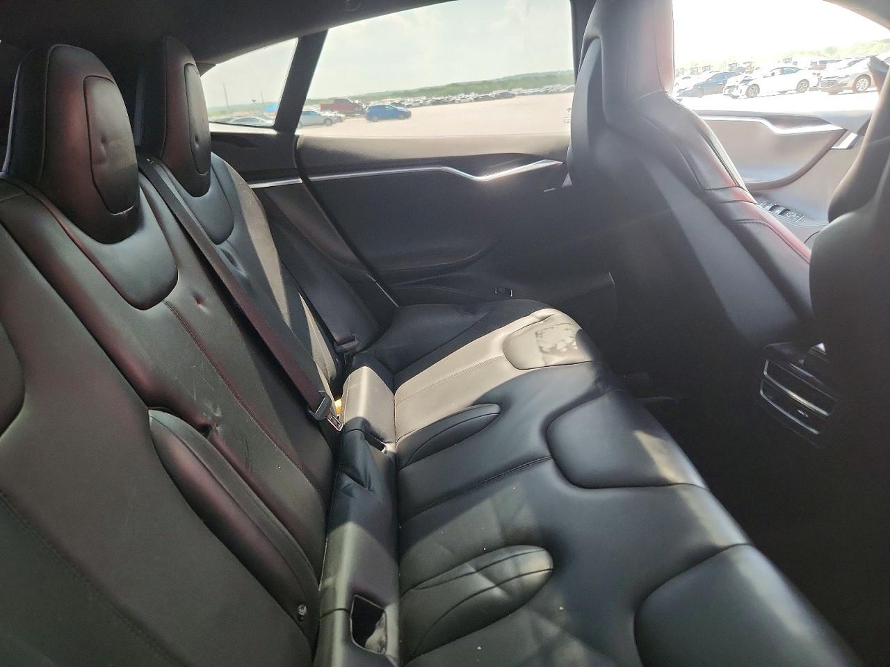 2016 TESLA MODEL S — фото 10