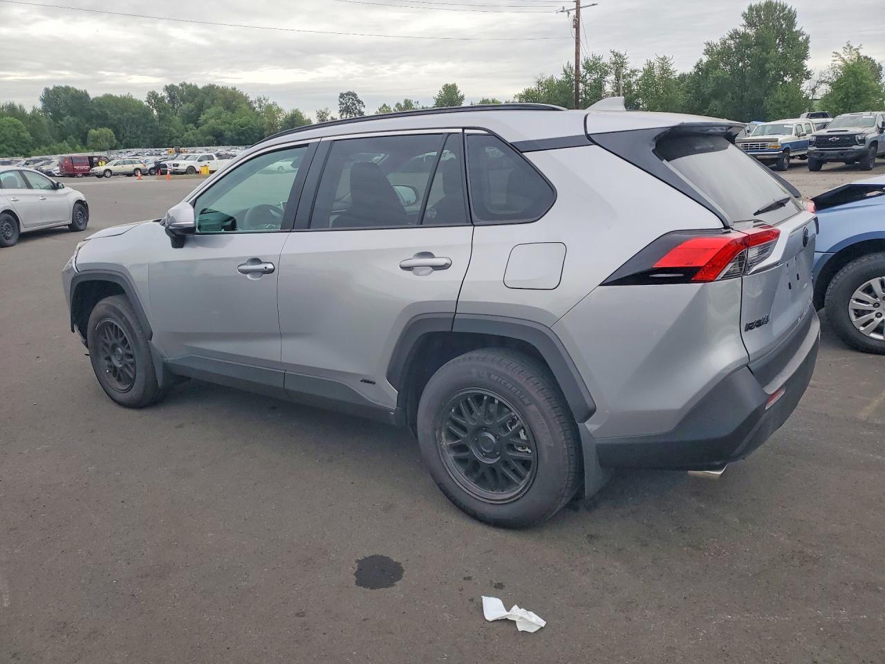 2024 TOYOTA RAV4 HYBRID — фото 2