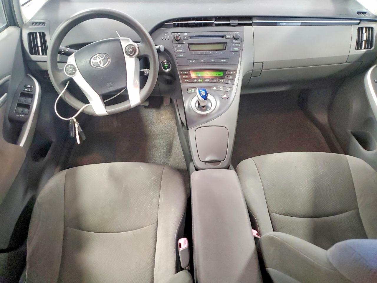 2011 TOYOTA PRIUS — фото 8
