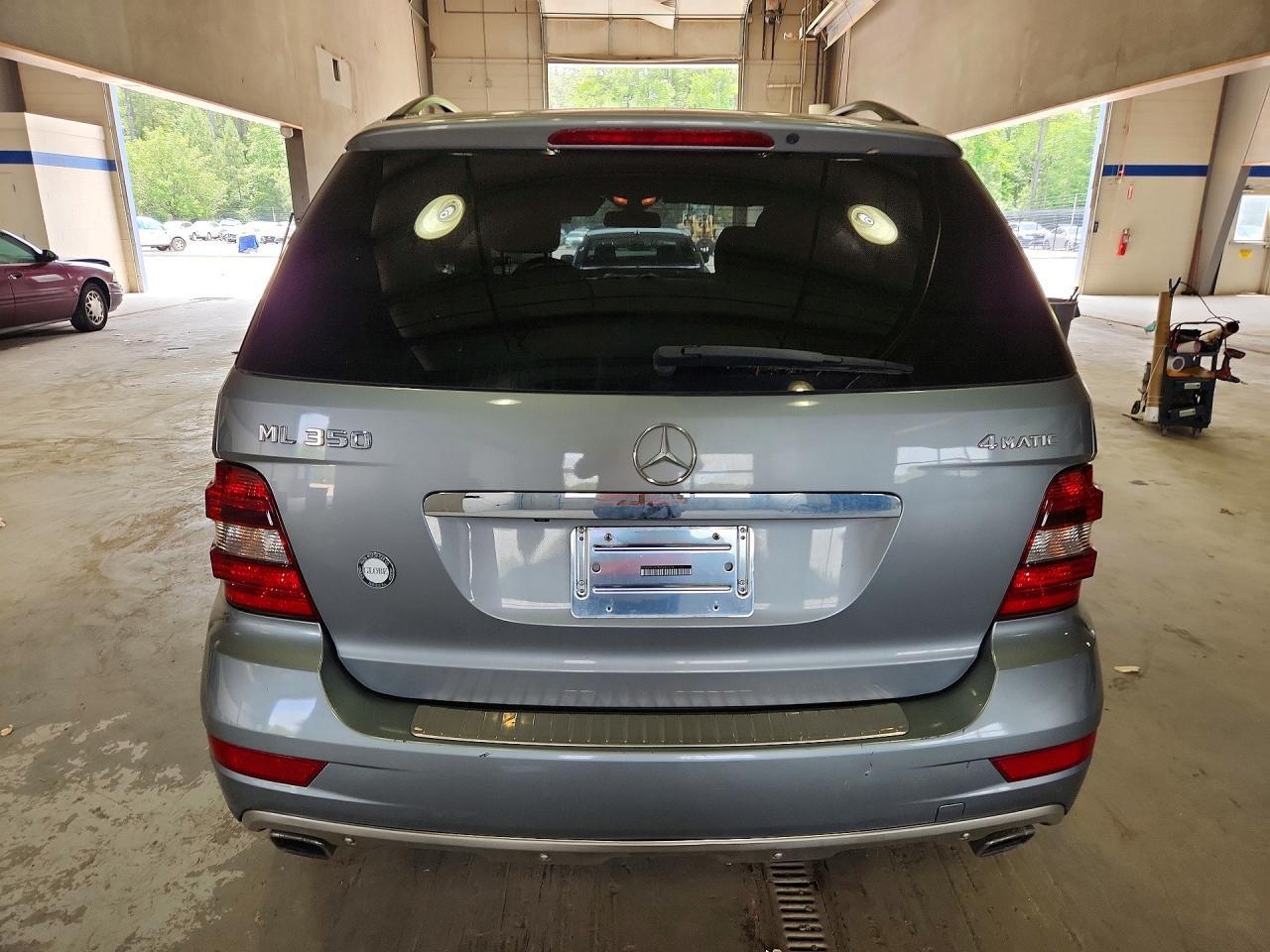 MERCEDES-BENZ M-CLASS
