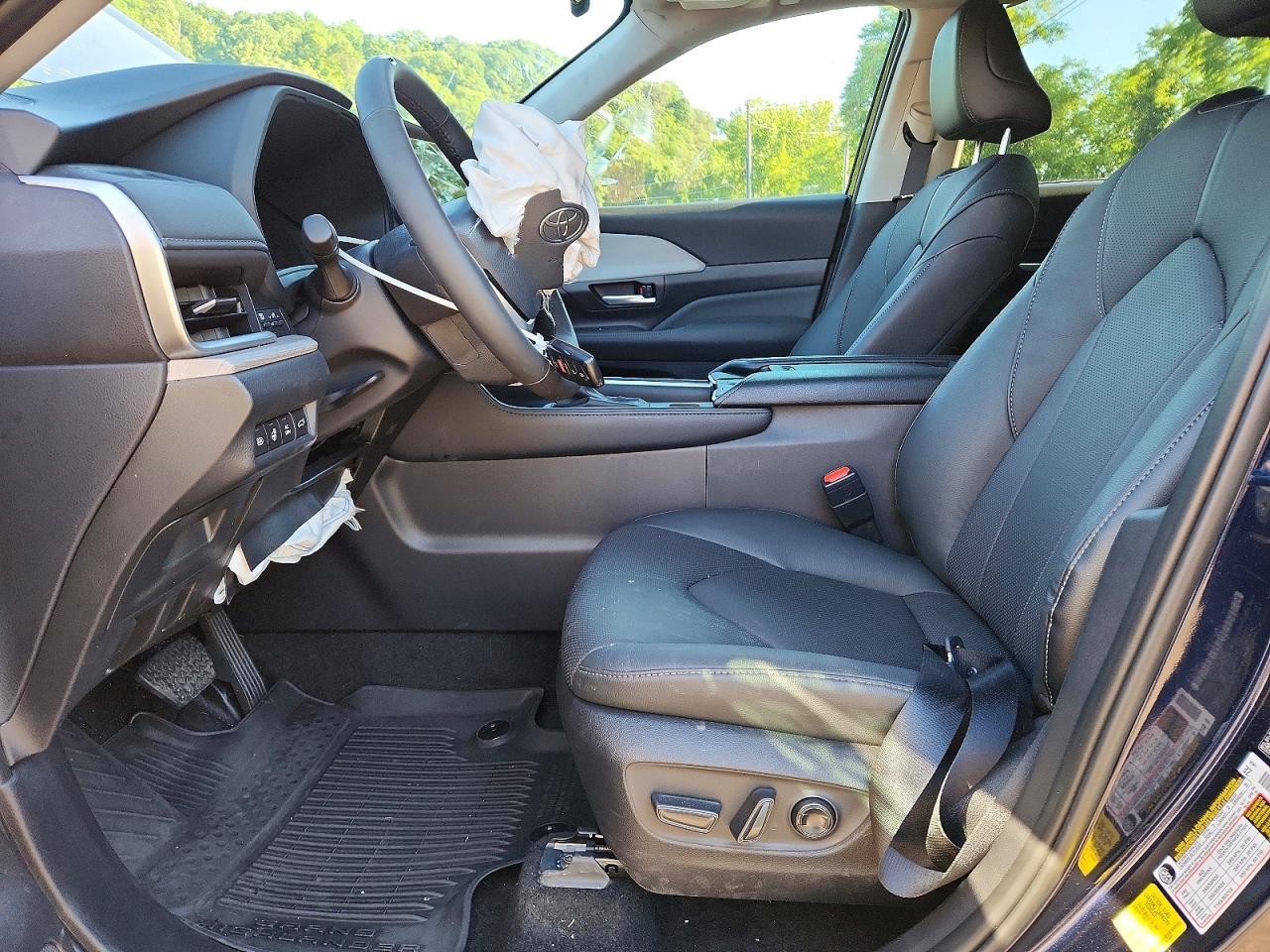 2026 TOYOTA HIGHLANDER HYBRID — фото 7