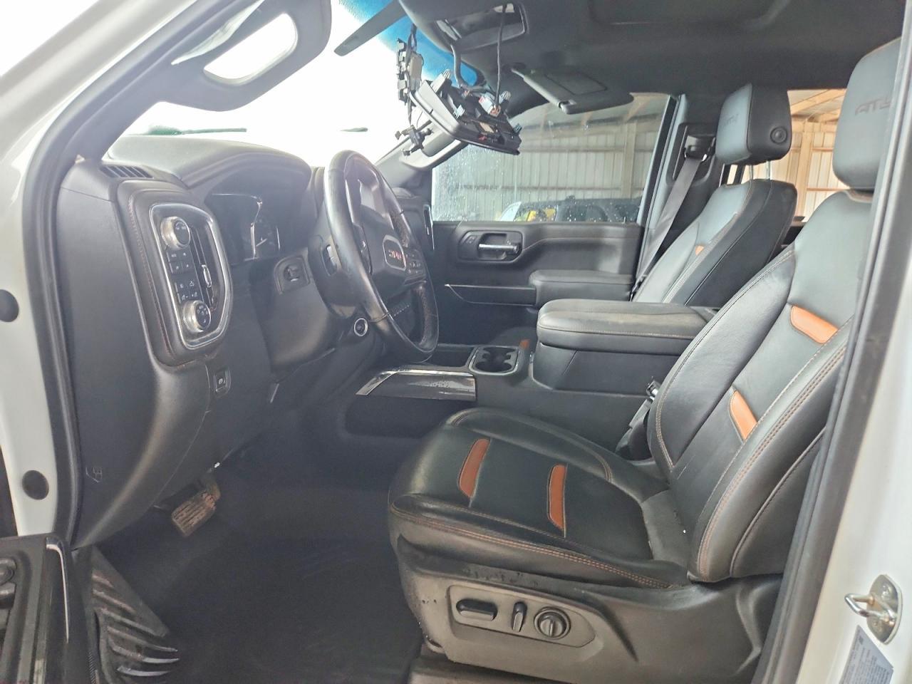 GMC SIERRA