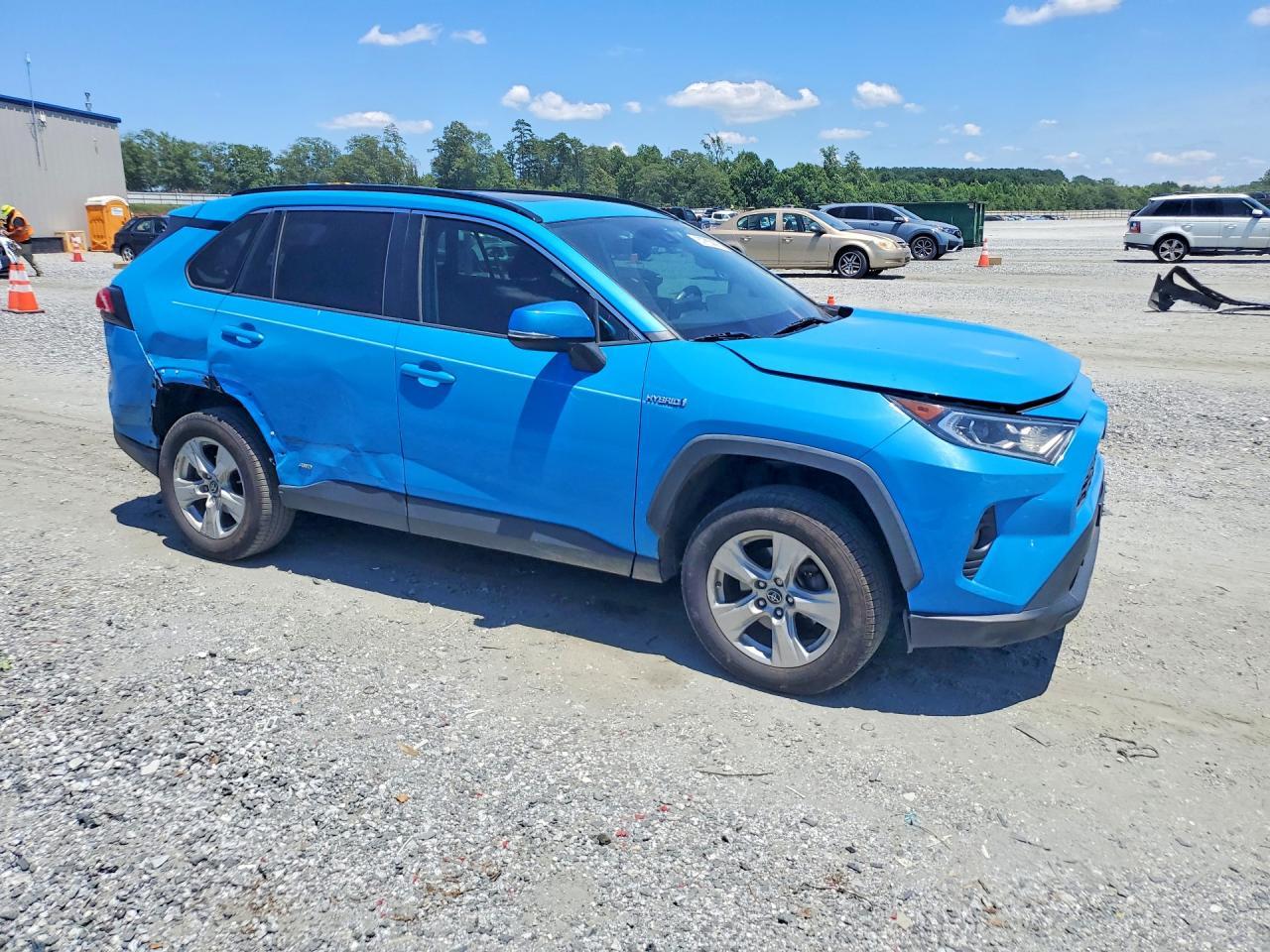 2019 TOYOTA RAV4 HYBRID — фото 4
