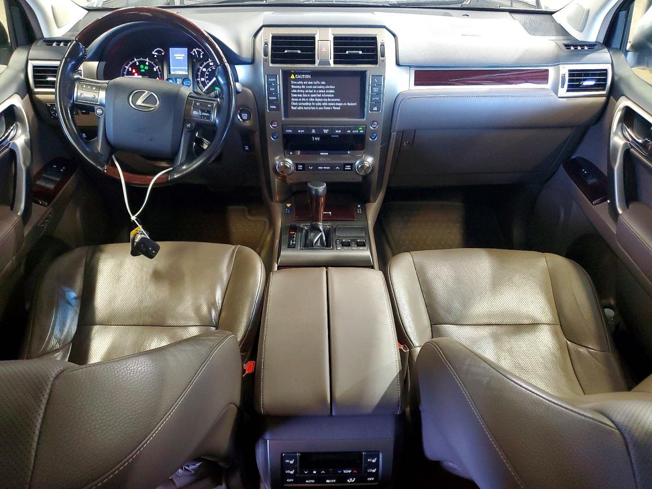 2017 LEXUS GX 460 — фото 8