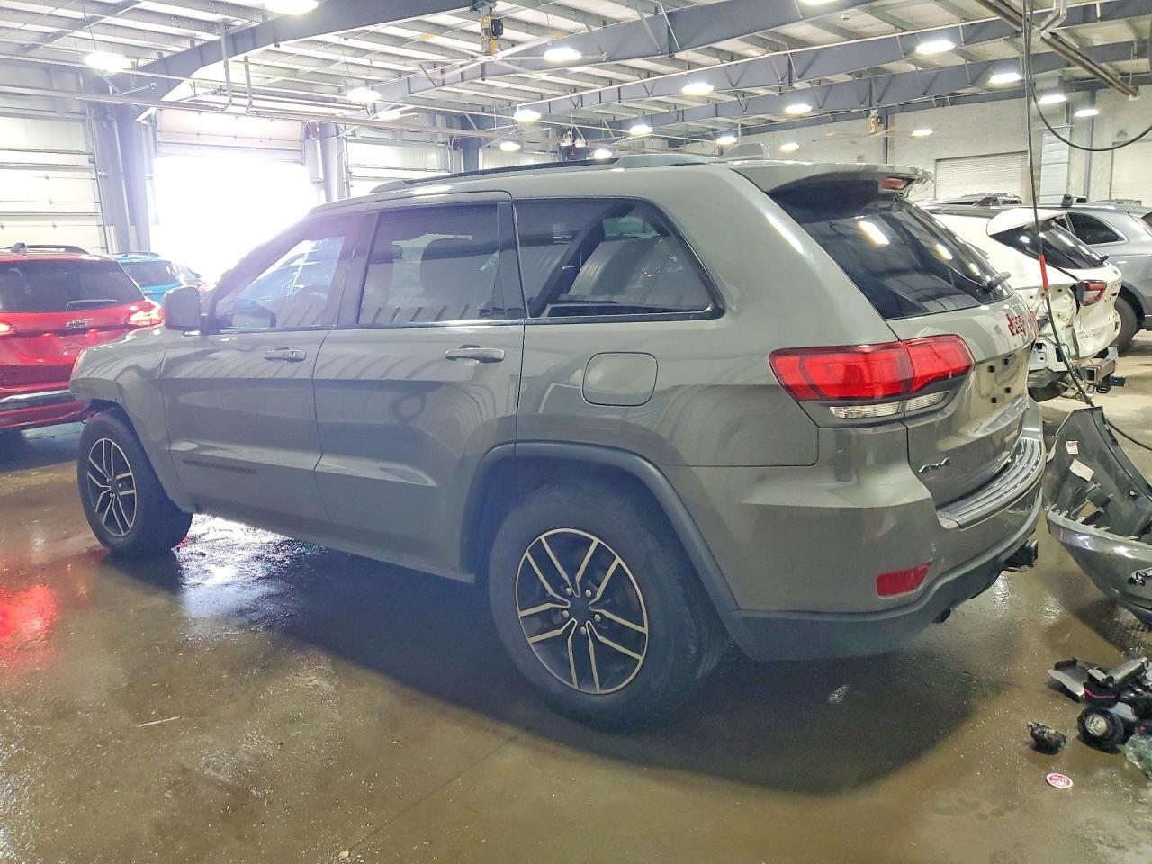 2019 JEEP GRAND CHEROKEE — фото 2