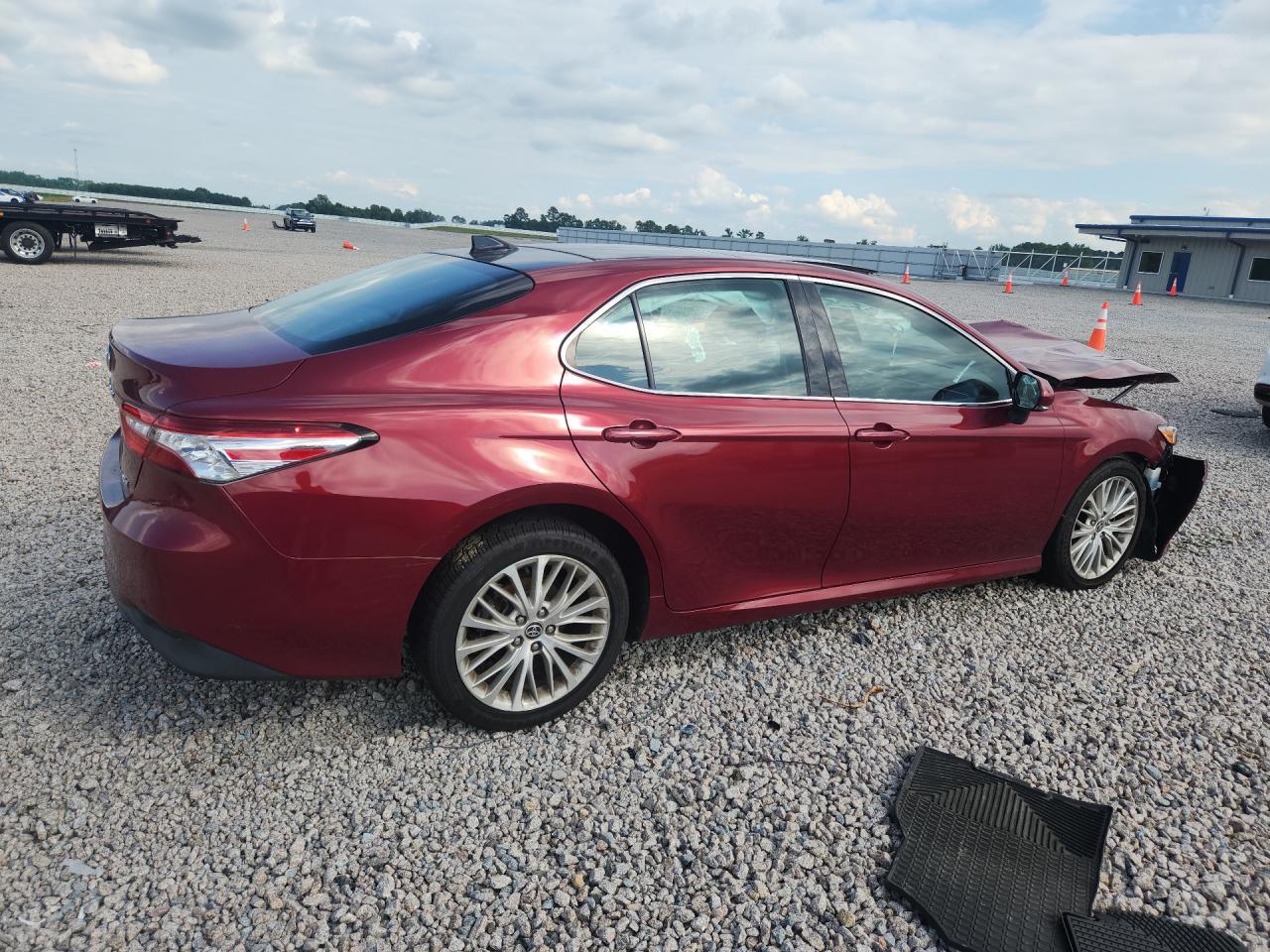 2020 TOYOTA CAMRY — фото 3