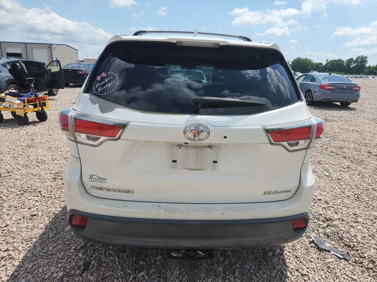2015 TOYOTA HIGHLANDER — фото 6