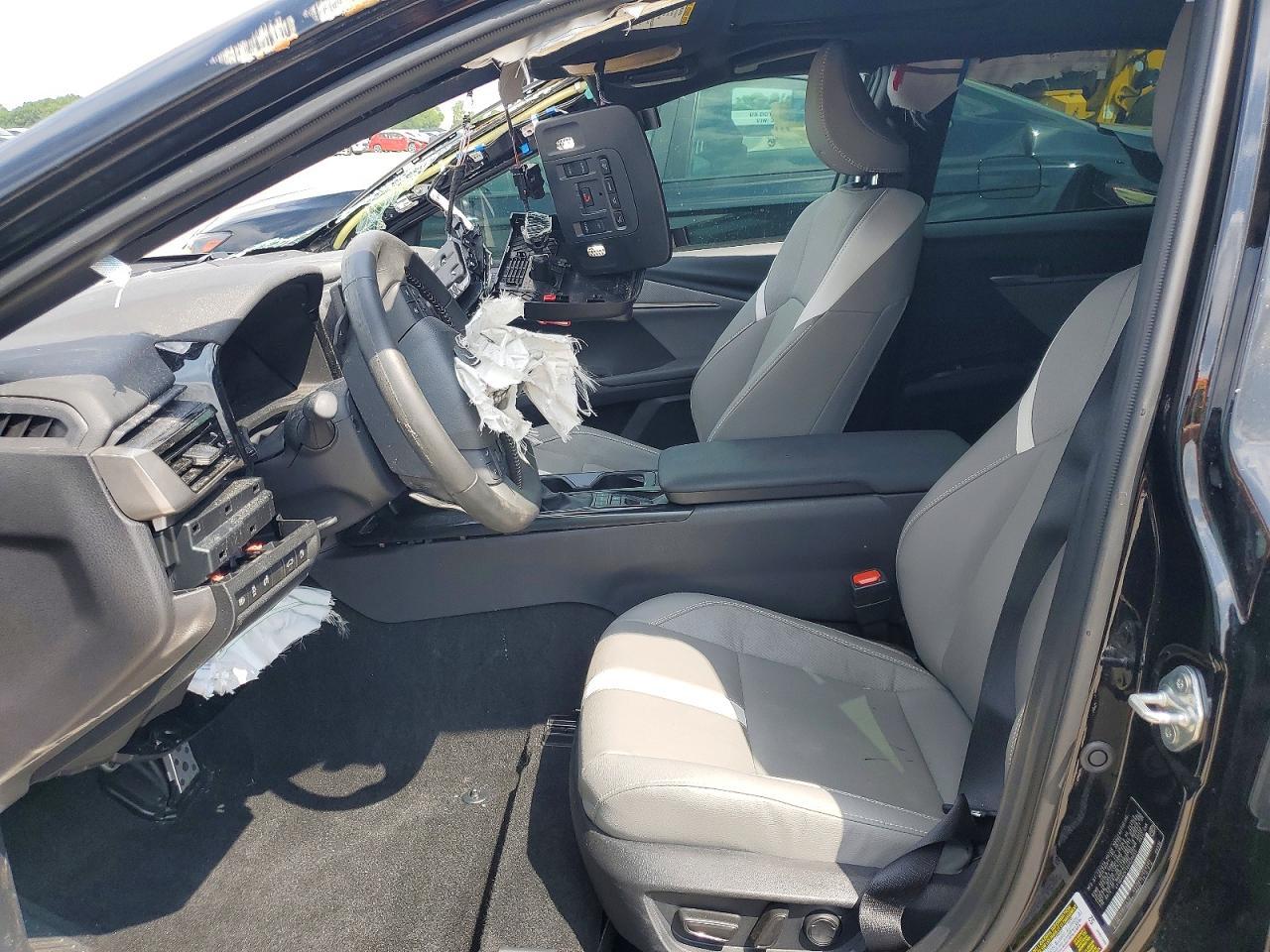 2025 TOYOTA CAMRY HYBRID — фото 7