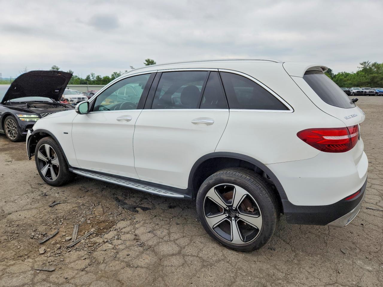 MERCEDES-BENZ GLC-CLASS