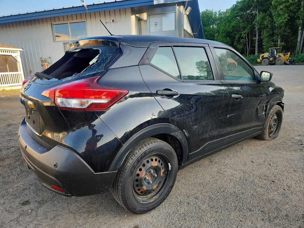 2020 NISSAN KICKS — фото 3