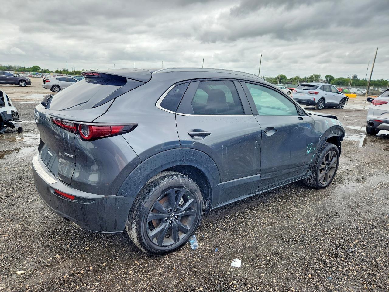 MAZDA CX-30