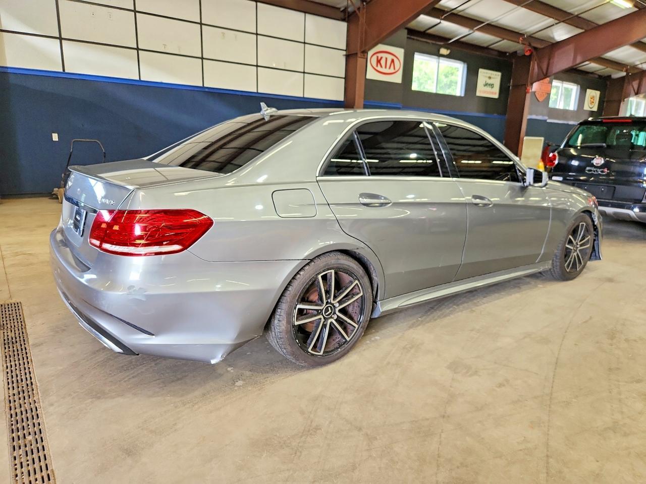 2014 MERCEDES-BENZ E-CLASS — фото 3