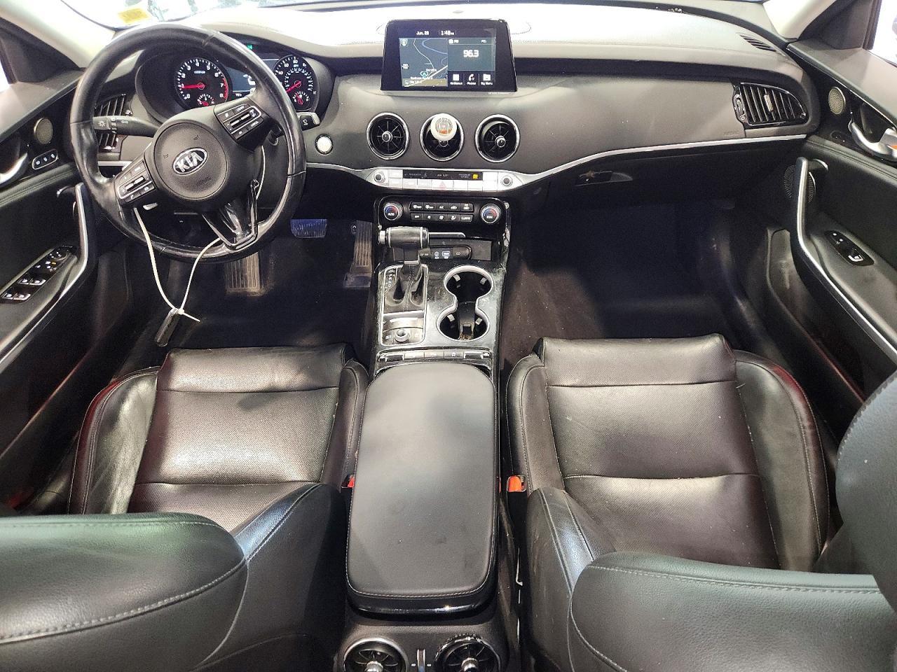 2018 KIA STINGER — фото 8