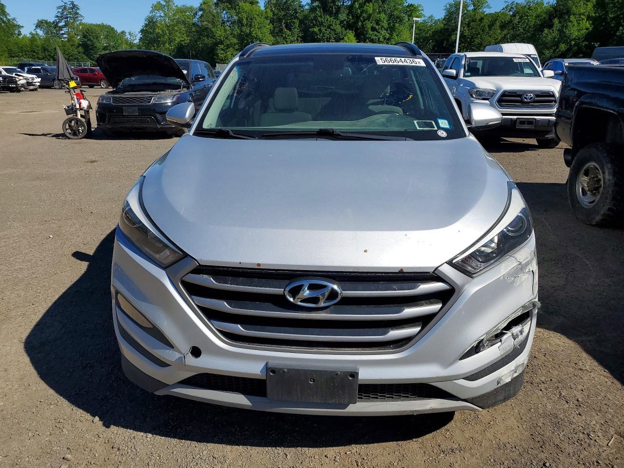 HYUNDAI TUCSON