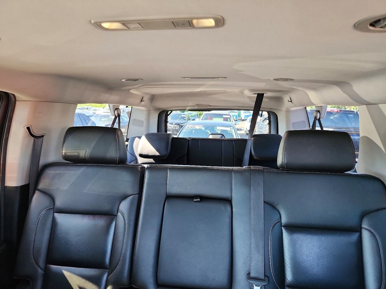 CHEVROLET SUBURBAN