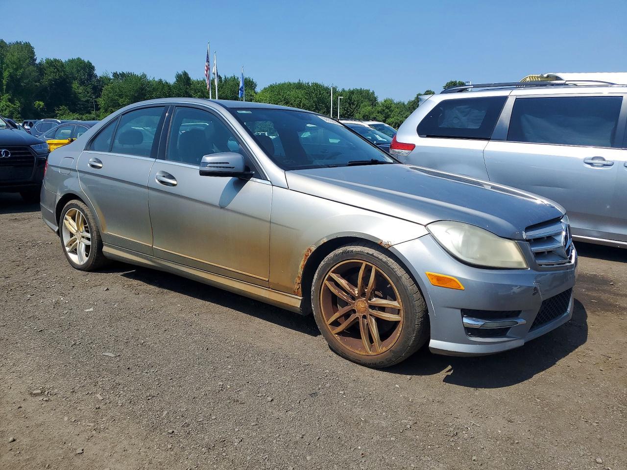 2014 MERCEDES-BENZ C-CLASS — фото 4