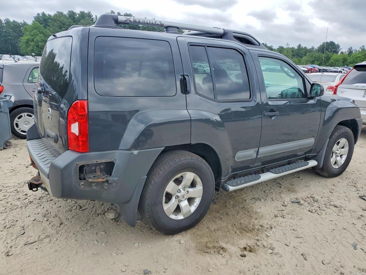 2011 NISSAN XTERRA — фото 3