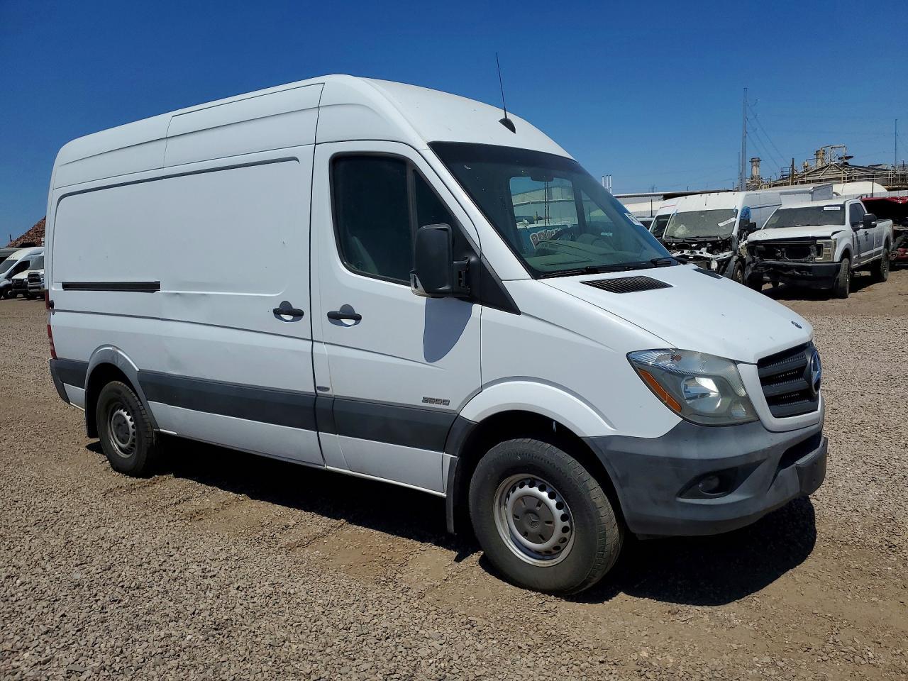 2015 MERCEDES-BENZ SPRINTER — фото 4