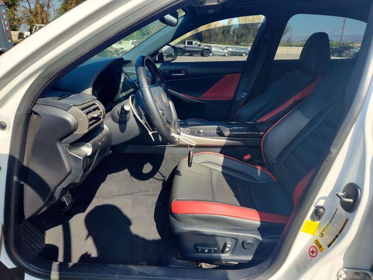 2015 LEXUS IS 250 — фото 7