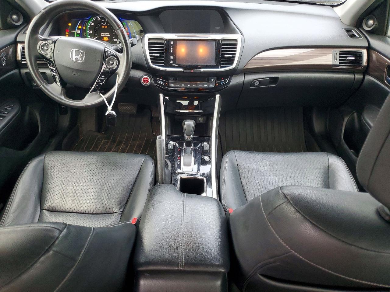 2017 HONDA ACCORD HYBRID — фото 8