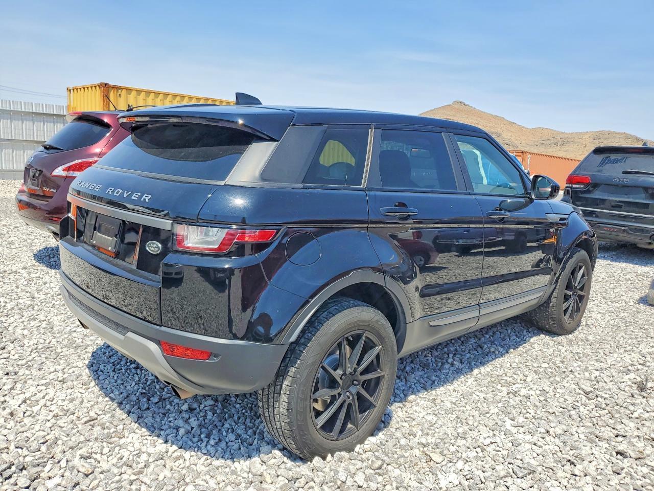 2017 LAND ROVER RANGE ROVER EVOQUE — фото 3