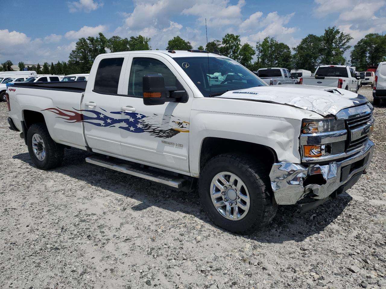 2018 CHEVROLET SILVERADO 2500 — фото 4
