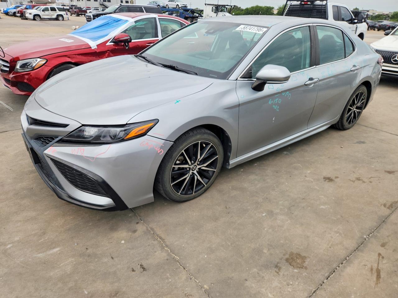 2022 TOYOTA CAMRY HYBRID — фото 1