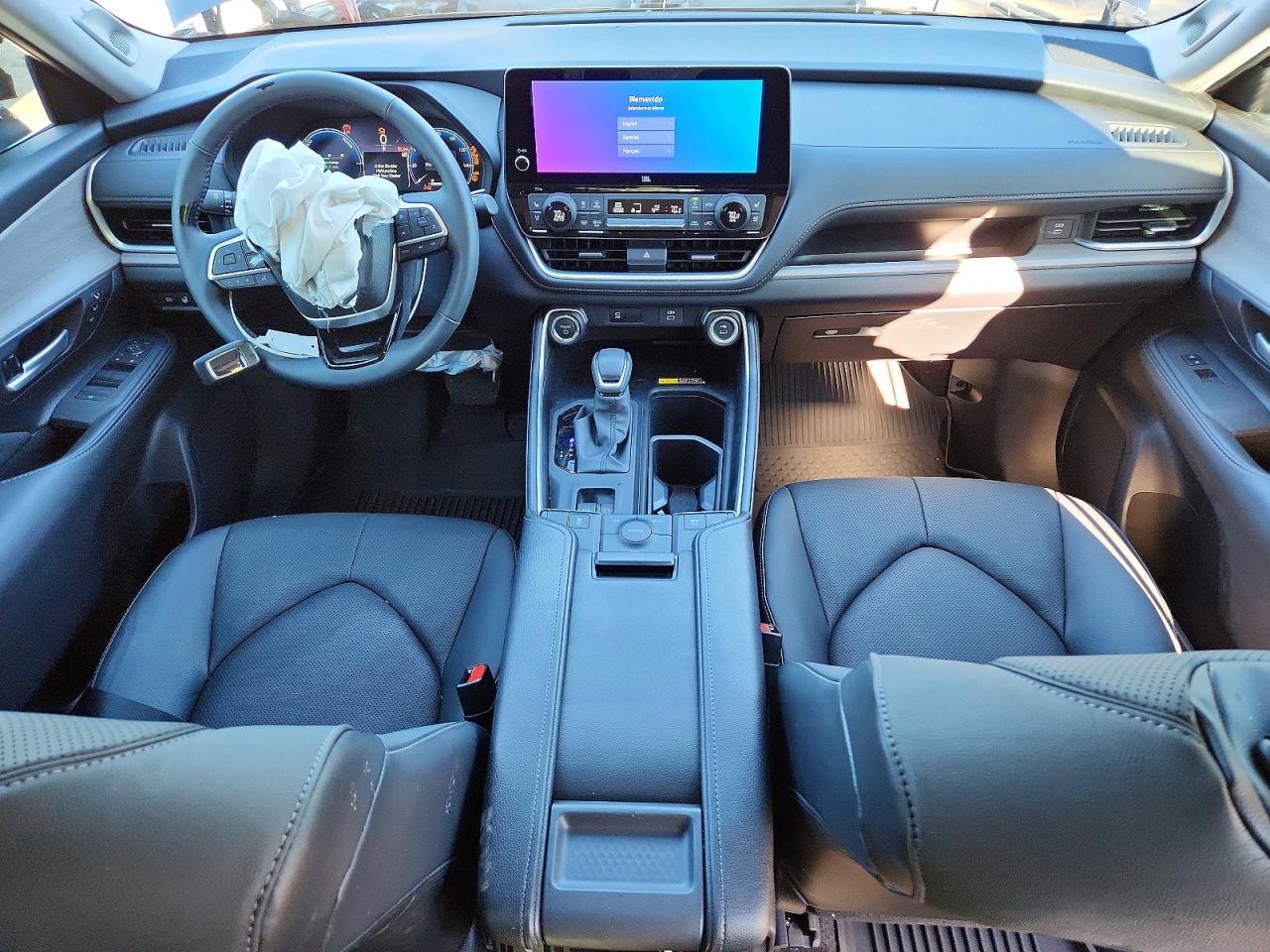 2026 TOYOTA HIGHLANDER HYBRID — фото 8